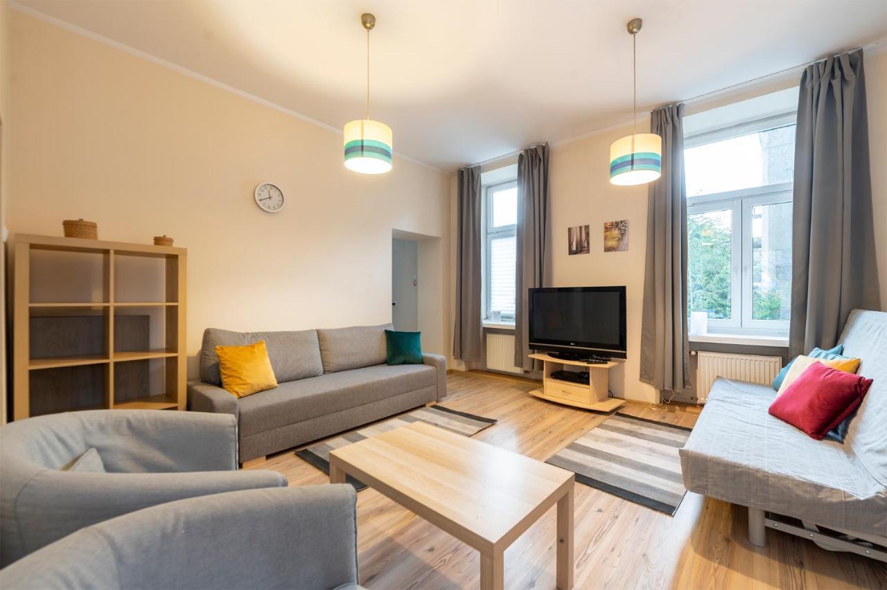 Essence Of Lodz-145M!Central-Secured-Comfy18Ppl!&Freeparking 外观 照片