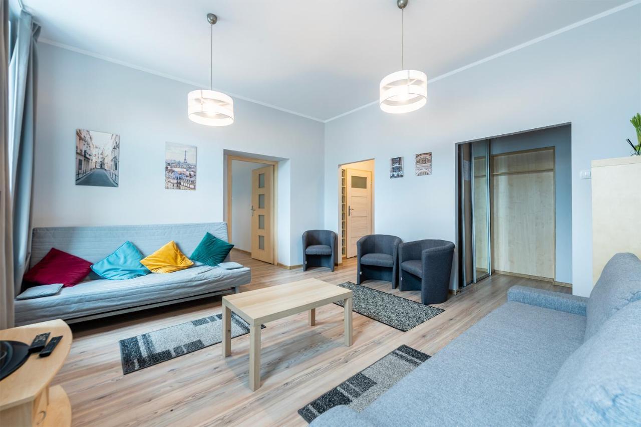 Essence Of Lodz-145M!Central-Secured-Comfy18Ppl!&Freeparking 外观 照片