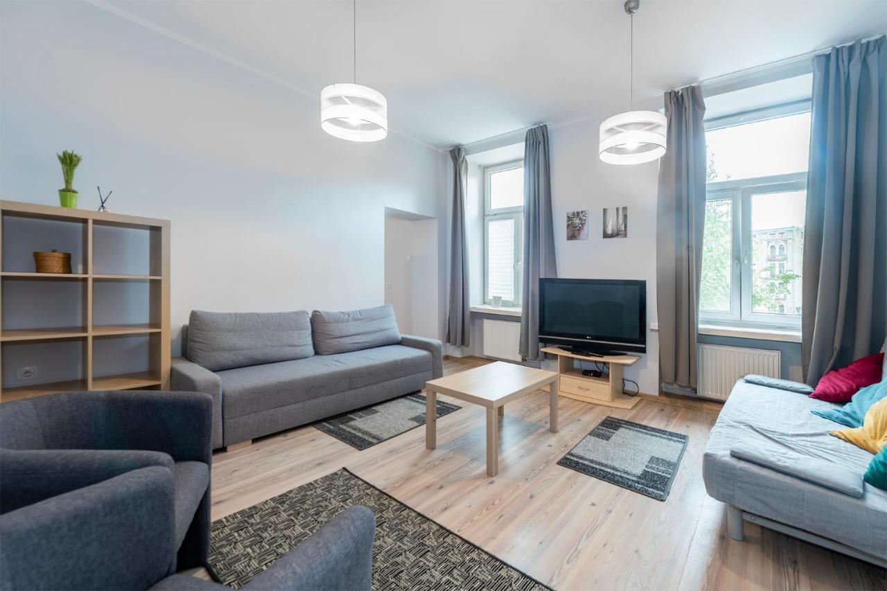 Essence Of Lodz-145M!Central-Secured-Comfy18Ppl!&Freeparking 外观 照片