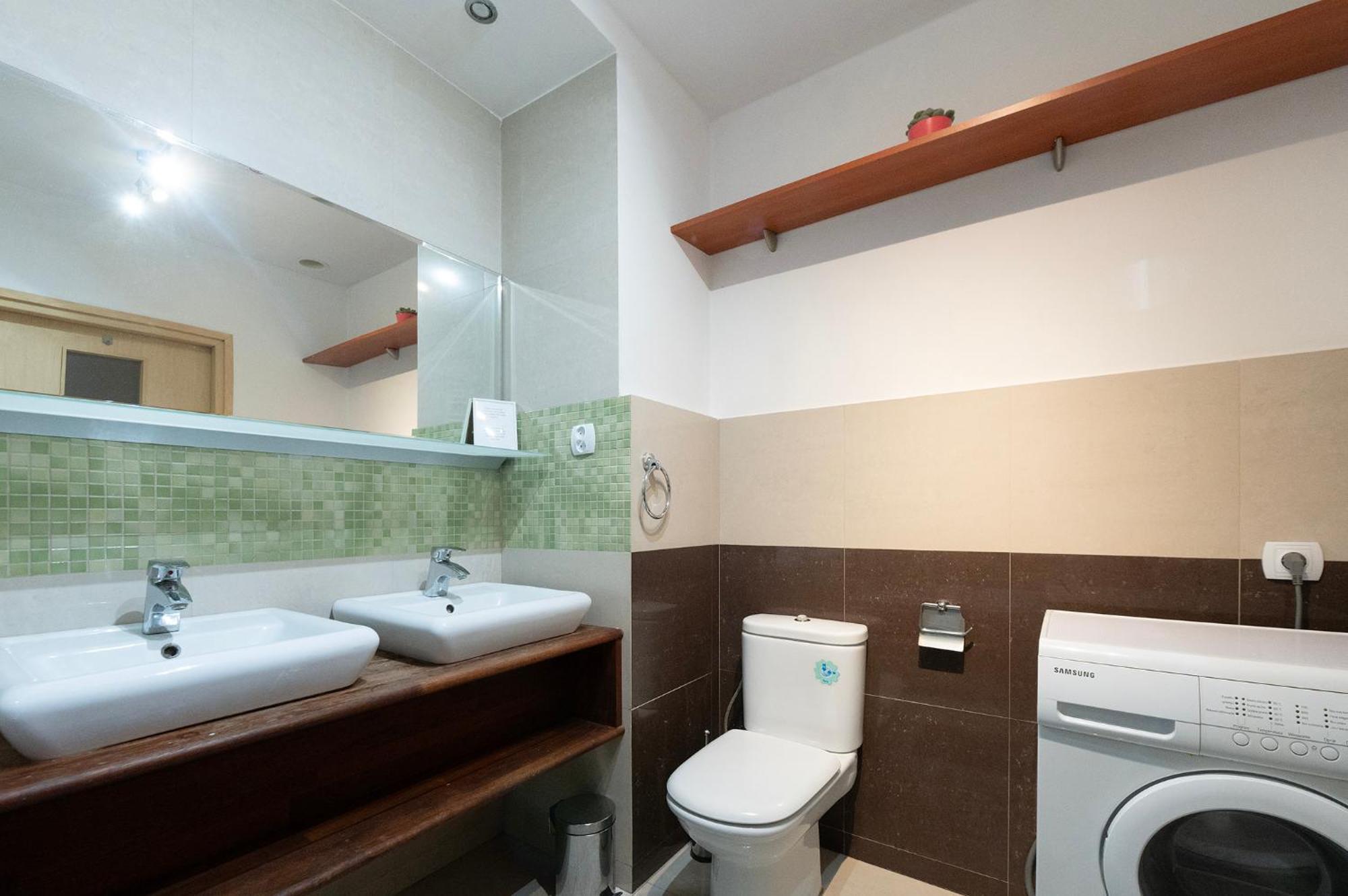 Essence Of Lodz-145M!Central-Secured-Comfy18Ppl!&Freeparking 外观 照片